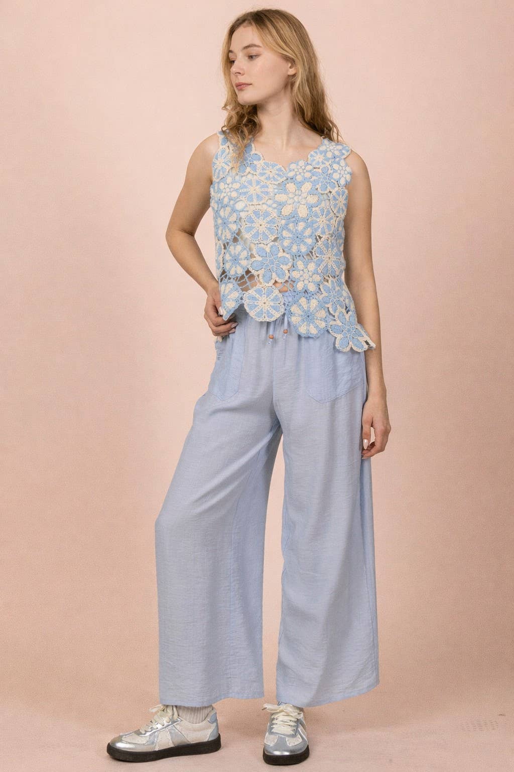 Floral Lace Crochet Sleeveless Top