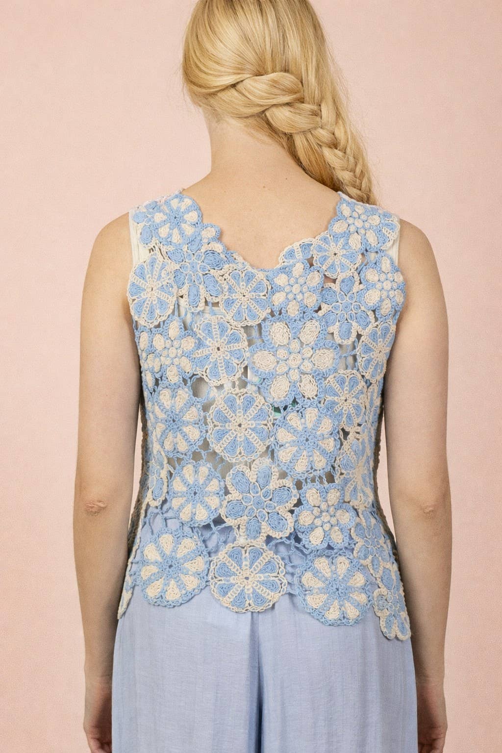Floral Lace Crochet Sleeveless Top
