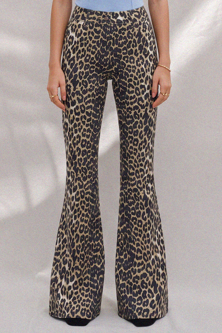 LEOPARD PRINT STRETCH DENIM FLARED JEANS