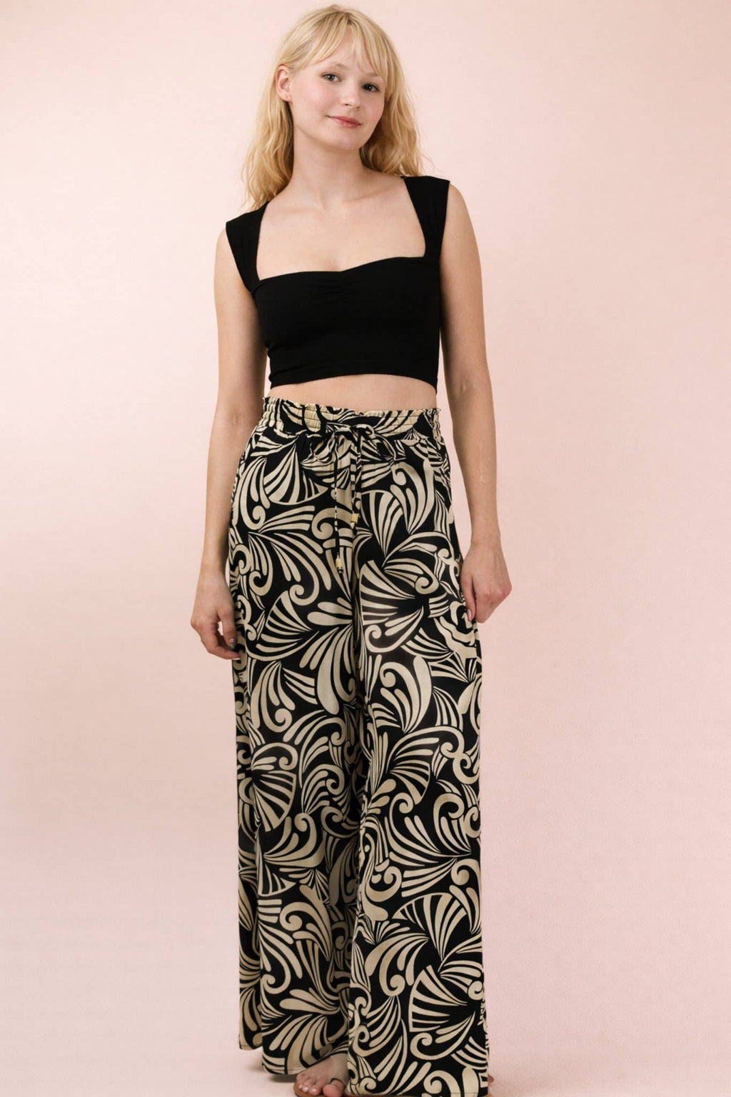 Sweetheart Neckline Fitted Knit Crop Top