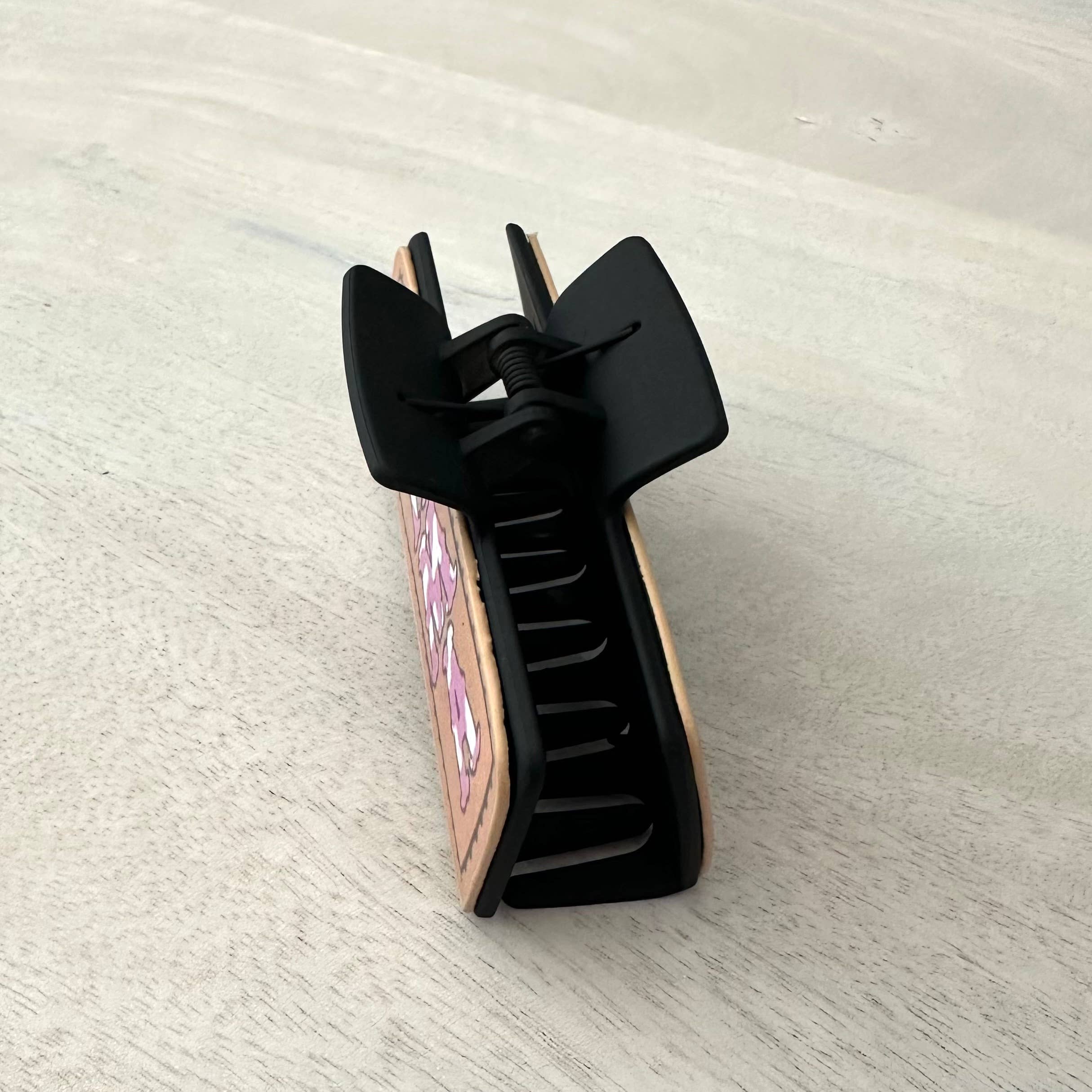 Western Hair Clip Leather Claw "Mama"
