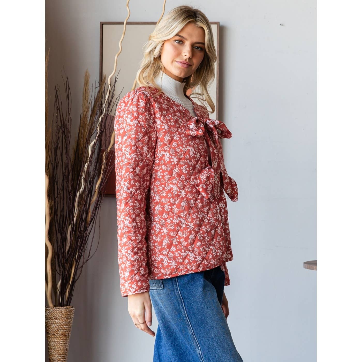 Floral Quilt Front Ribbon Jacket