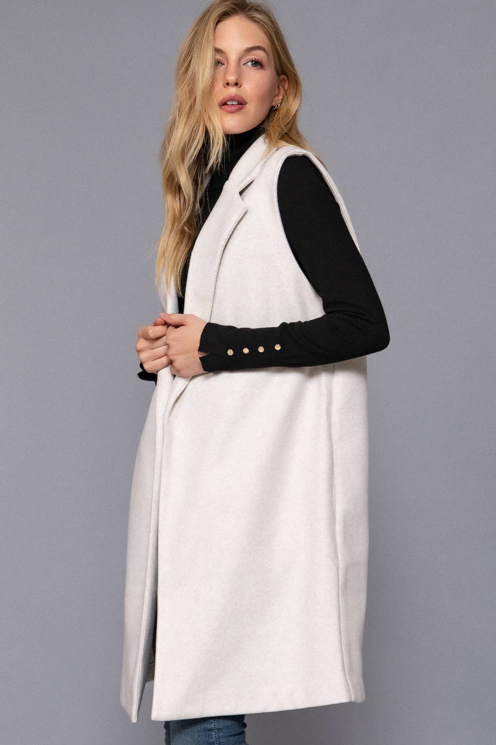 Sleeveless Notched Collar Soft Open Vest