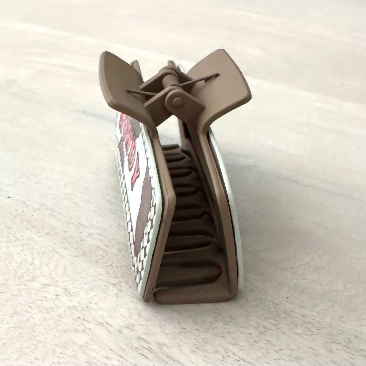 Western Hair Clip Leather Claw Pink "Howdy"